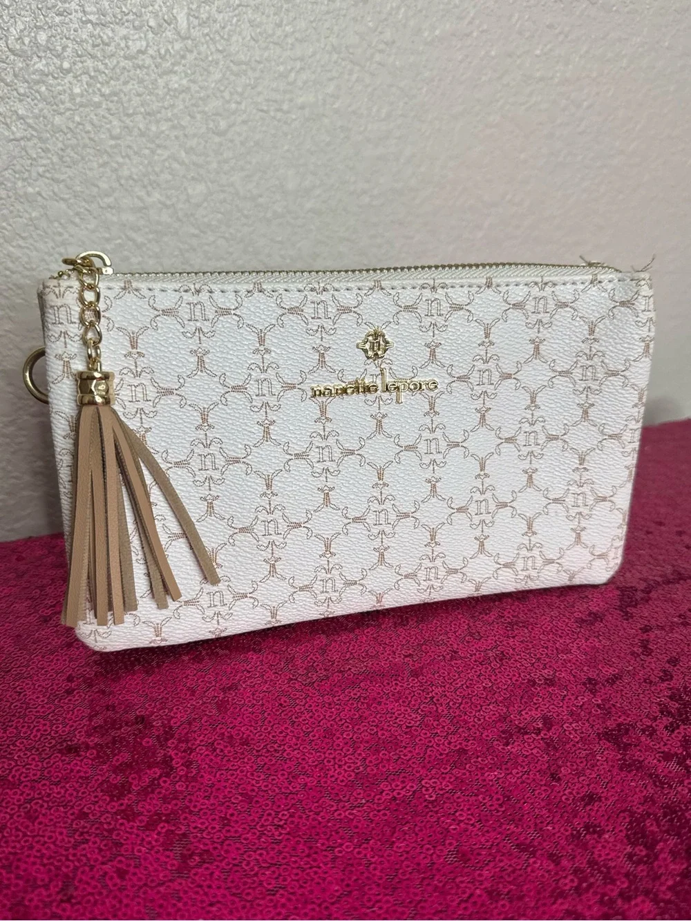 NANETTE LEPORE ⚜️ Cream & Tan Logo Monogrammed Tassel Clutch Purse - Like New